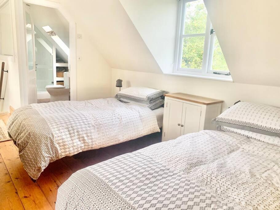 Delightful Ely House Bright And Warm With Cathedral View Apartment Ngoại thất bức ảnh